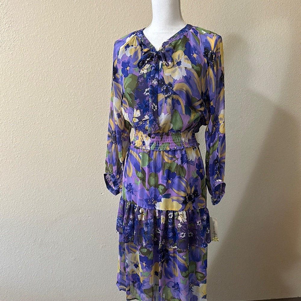 Figueroa & Flower Purple Floral Tiered Long Sleeve Key Hole Tie Neck Dress